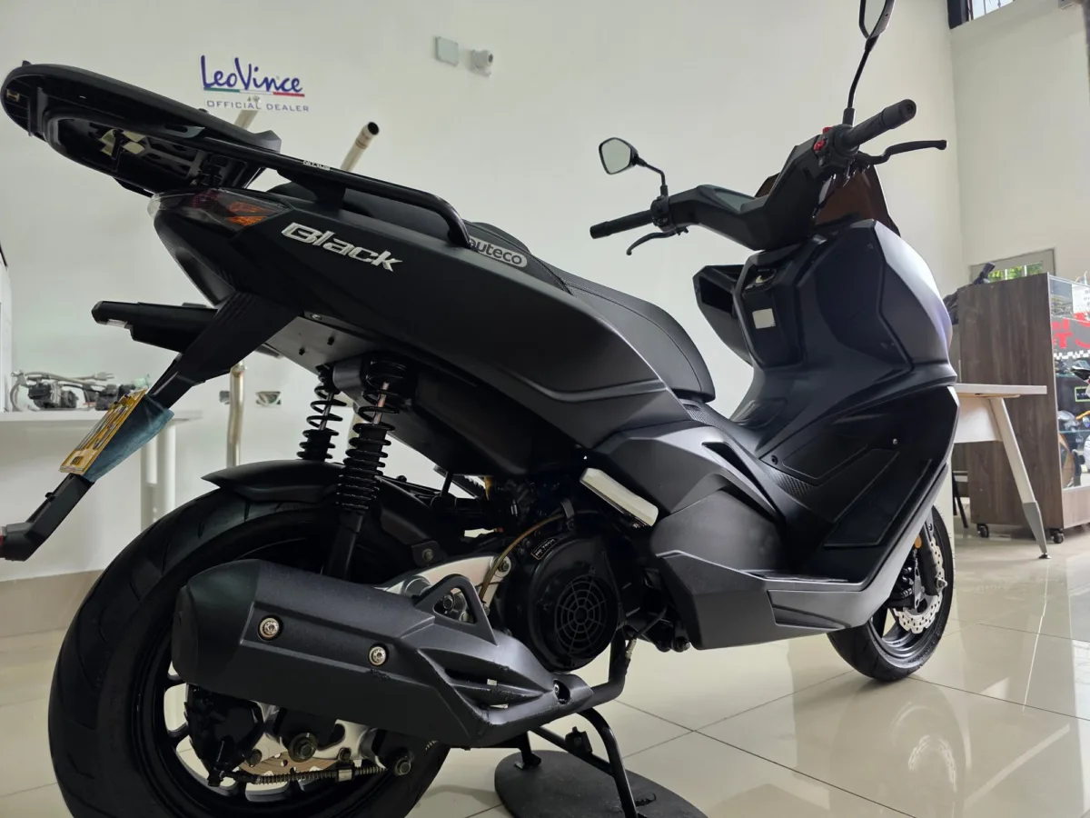 Victory Black 171 2023 — foto 7