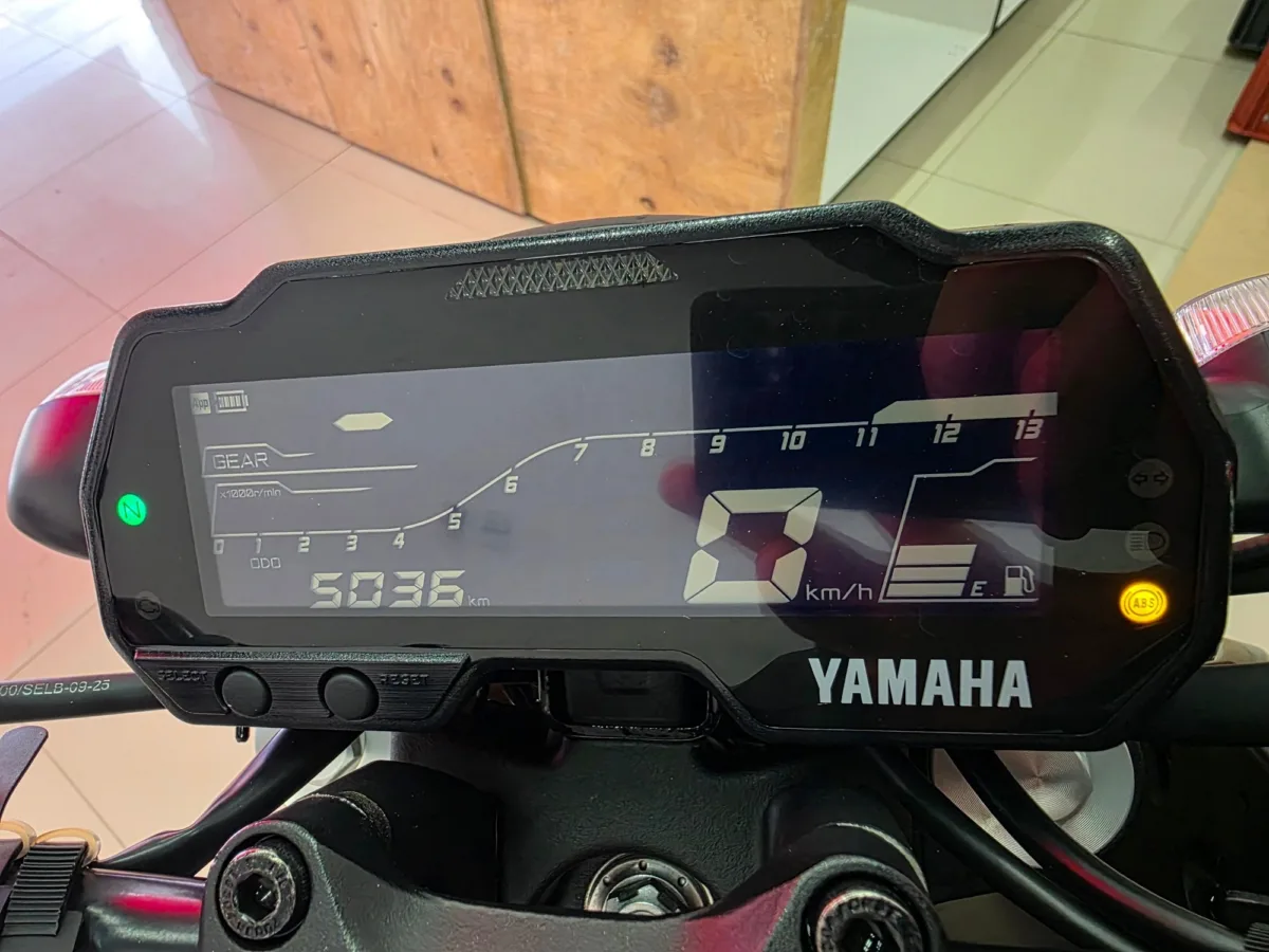 Yamaha MT 15 2026 — foto 2