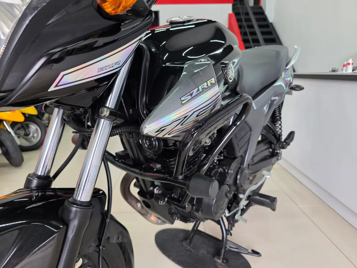 Yamaha SZR 150 2015 — foto 8