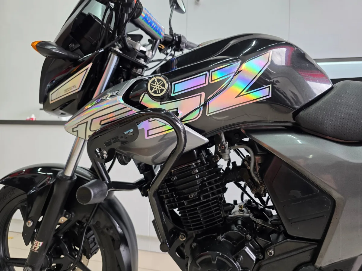 Yamaha SZR 150 2015 — foto 15